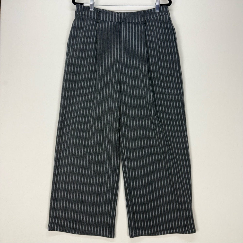 Cider Wide Leg Gray Pinstripe Pleated Trousers